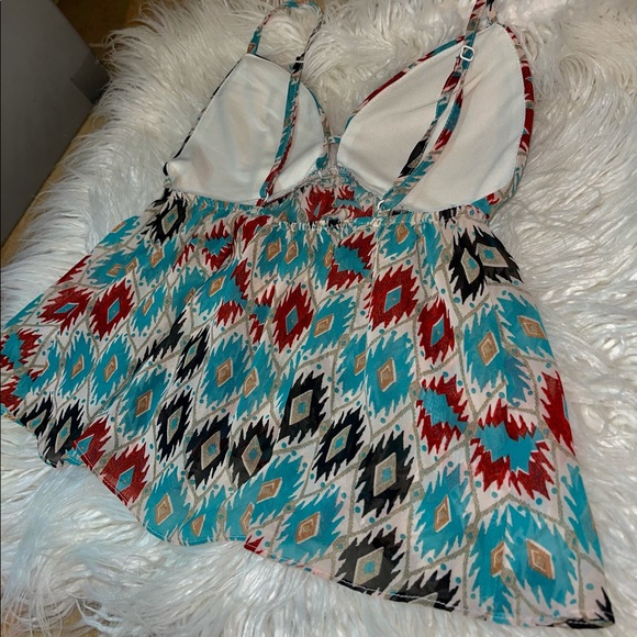 Geometric top - Picture 3 of 3